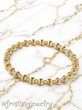 Lux Infinity Etched 14K Gold Bead Bracelet 7"